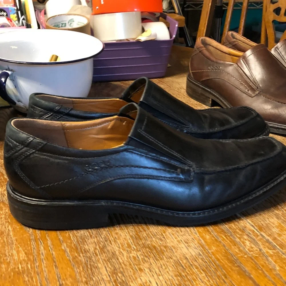 Ecco Black Leather Slip-On Loafers for Men